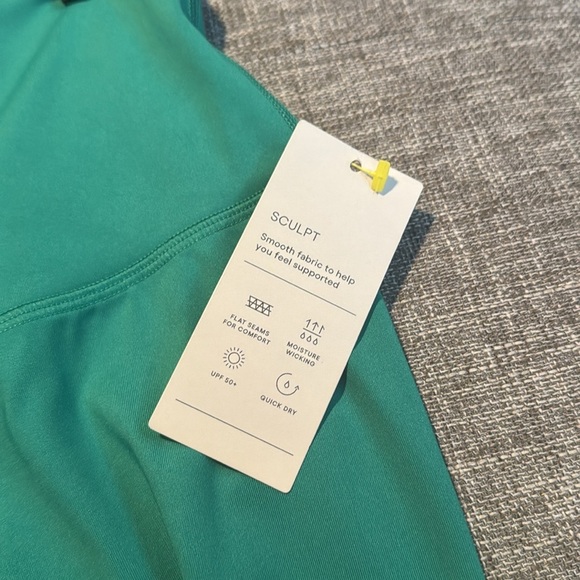 Sculpt High-rise Cropped Leggings - All In Motion - Picture 3 of 12